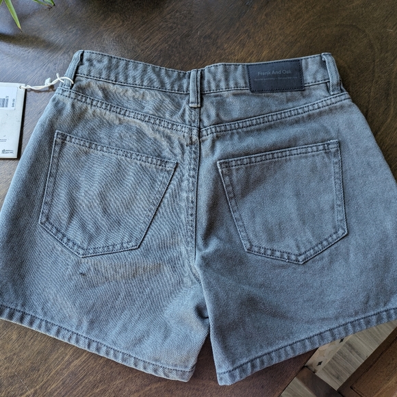 Frank and Oak Courtney Short - Picture 2 of 2